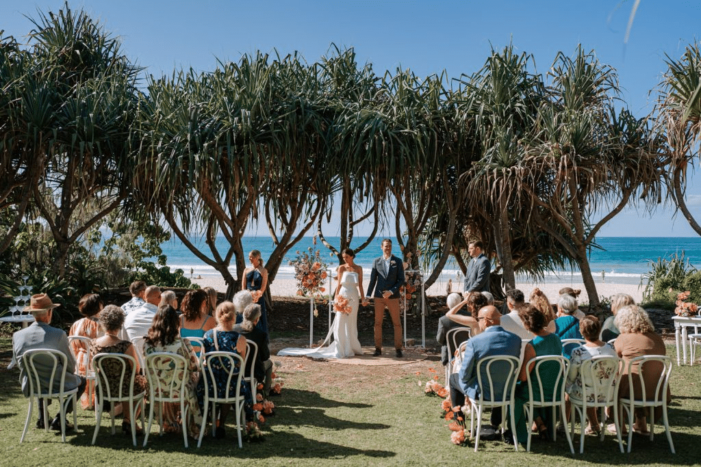 Maison La Plage Grove wedding ceremony
